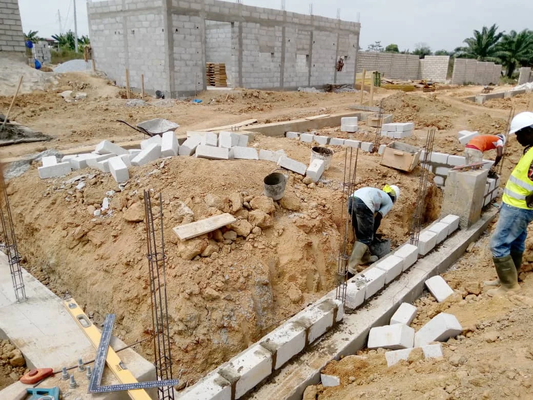 Projet CCP — Bâtiment R+1 (TGBT et bureaux)